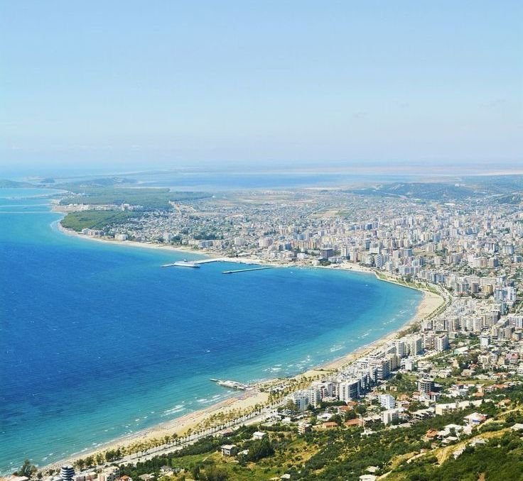 Vlora është një qytet ku ndërthuren historia, natyra dhe zhvillimi modern