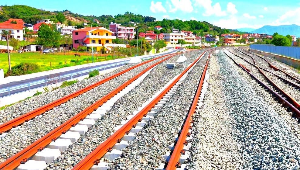 Rilindja e Hekurudhave Shqiptare: Drejt një Ere të Re